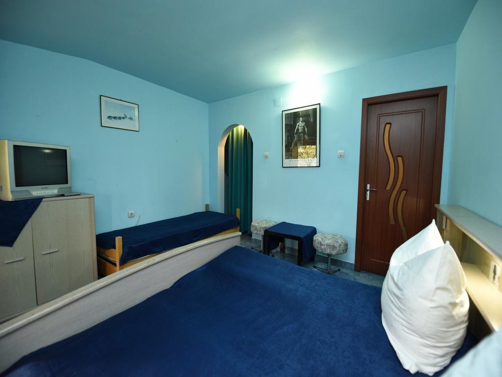Vila Belvedere Haţeg Екстериор снимка